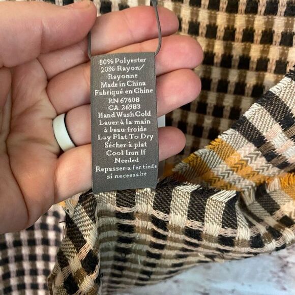 Vince Camuto Womens Black Bright Plaid Check Fringe Scarf One Size NWT - Picture 5 of 8